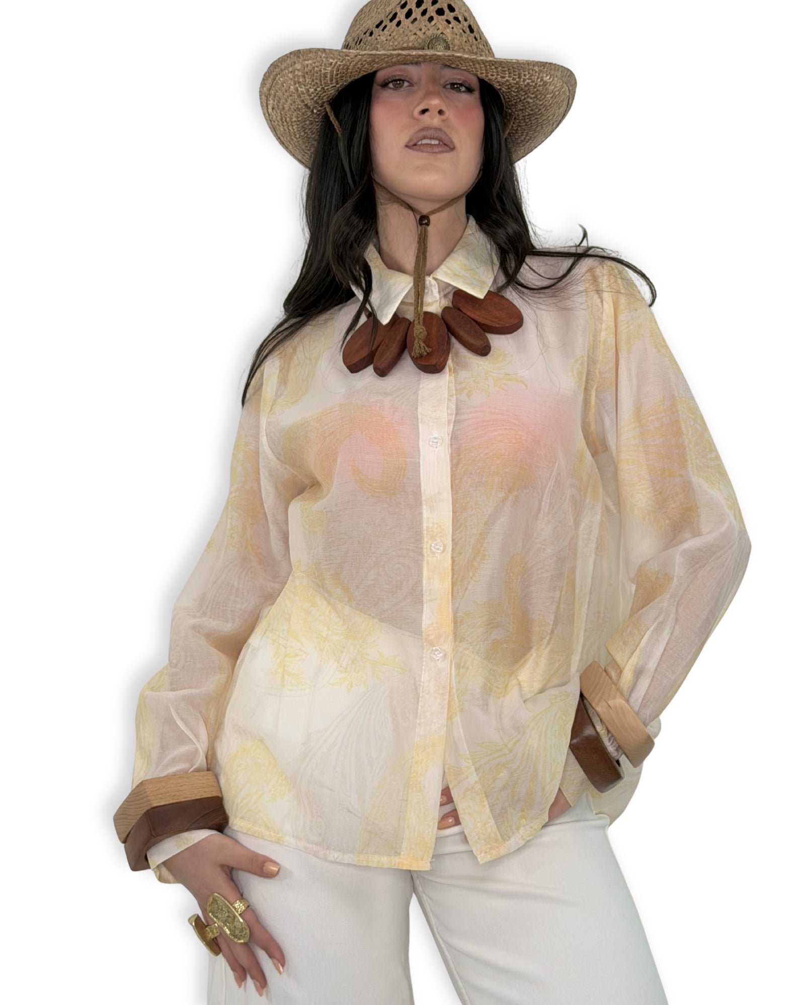 Camicia – Tessuto Impalpabile, Linea Fluida, Eleganza Soft