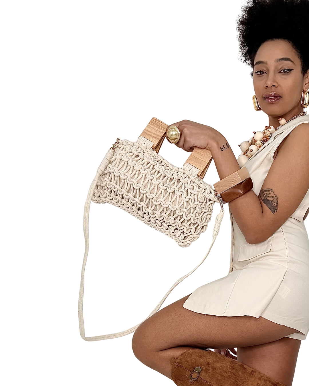 Borsa Intrecciata Beige con Manici in Legno