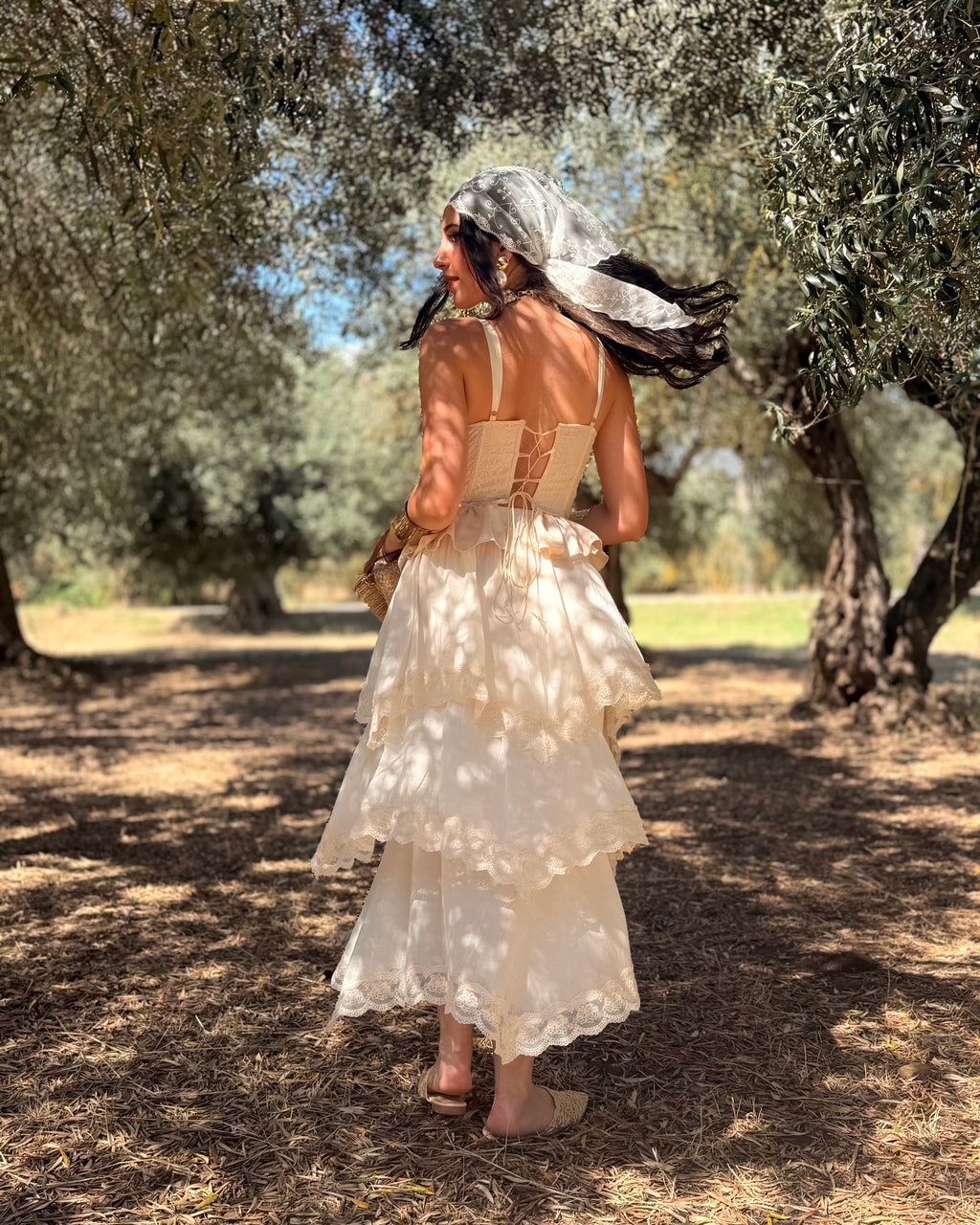 Gonna Lunga a Balze con Dettagli in Pizzo – Romantic Boho Chic
