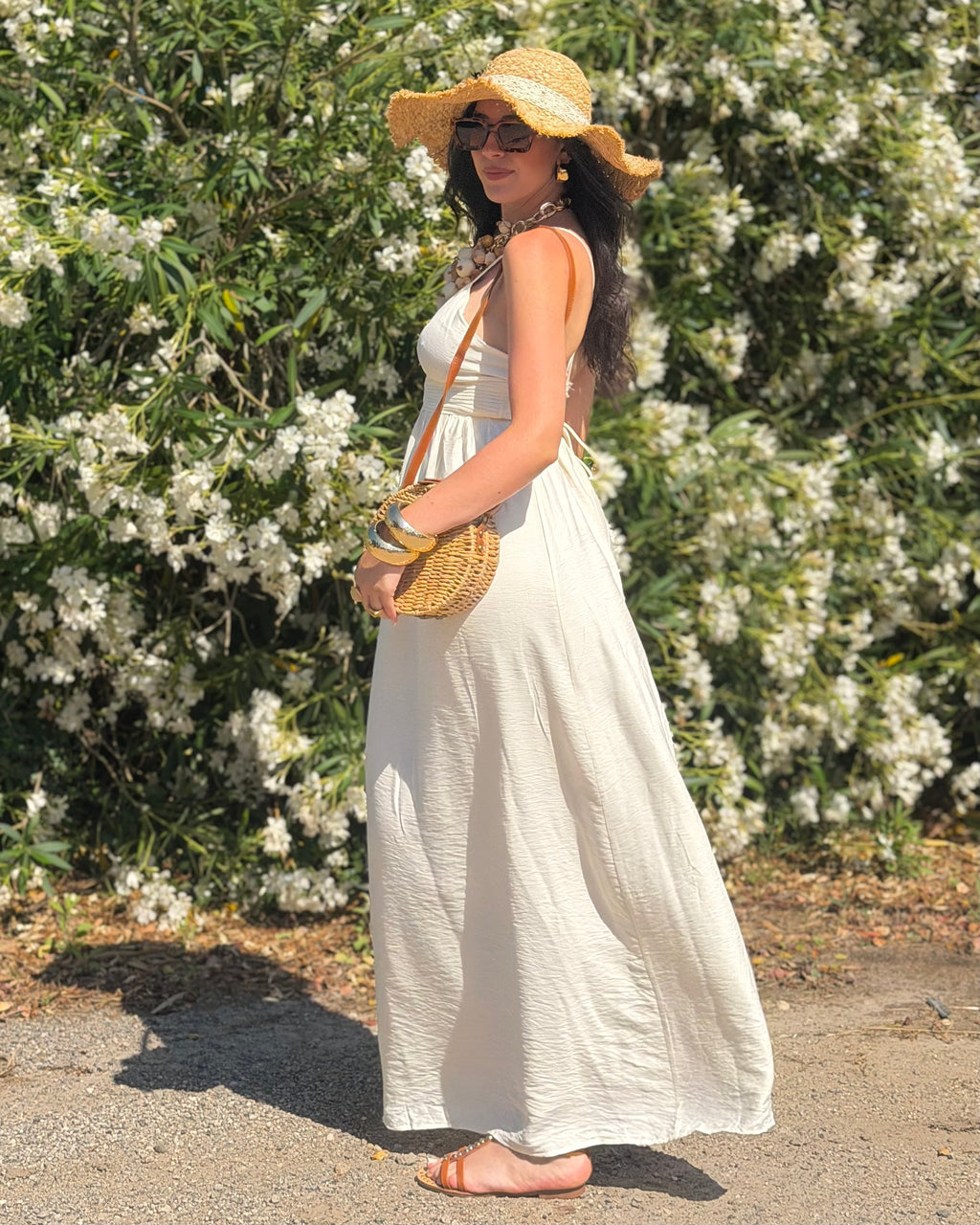 Abito Lungo Donna Bianco con Schiena Scoperta – Elegante, Estivo e Fluido