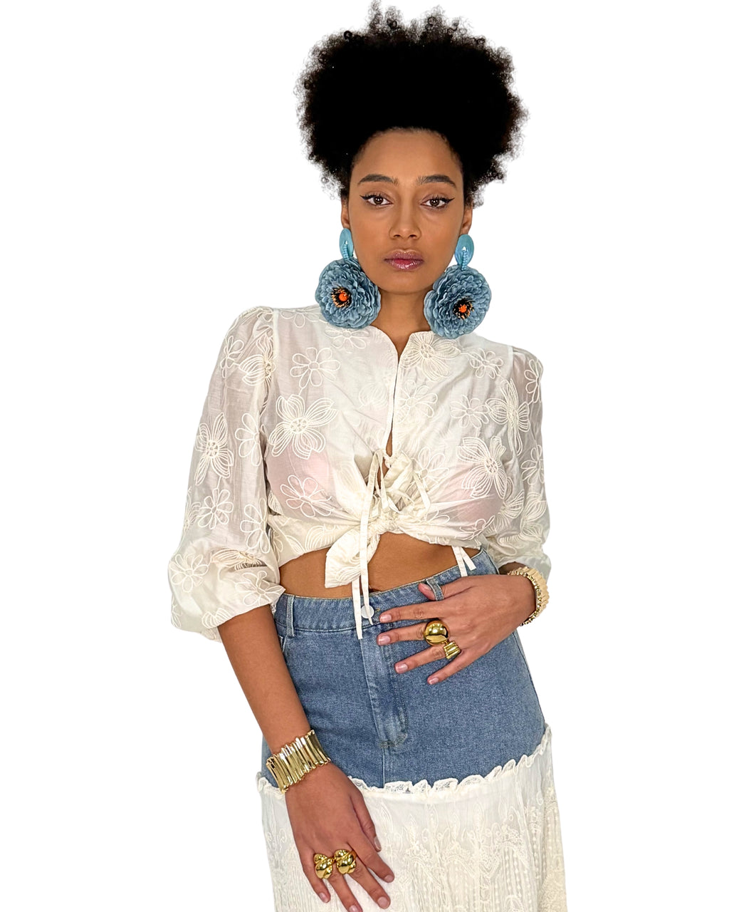 Camicia Ricamata Avorio con Nodo Frontale